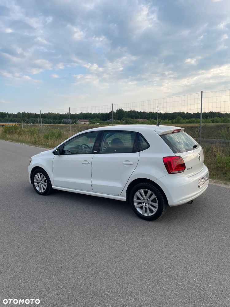 Volkswagen Polo 1.6 TDI DPF Highline DSG - 12