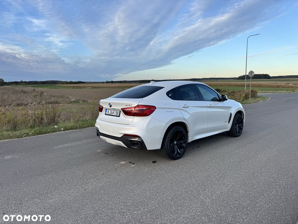 BMW X6 - 14