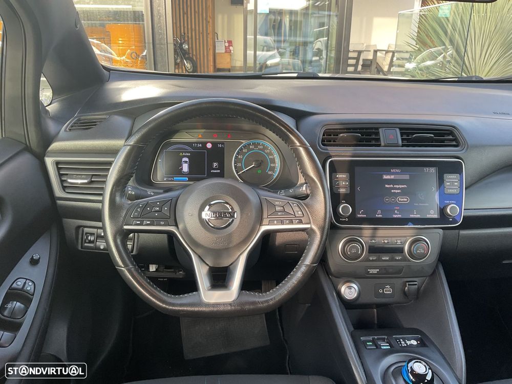 Nissan Leaf Acenta - 36