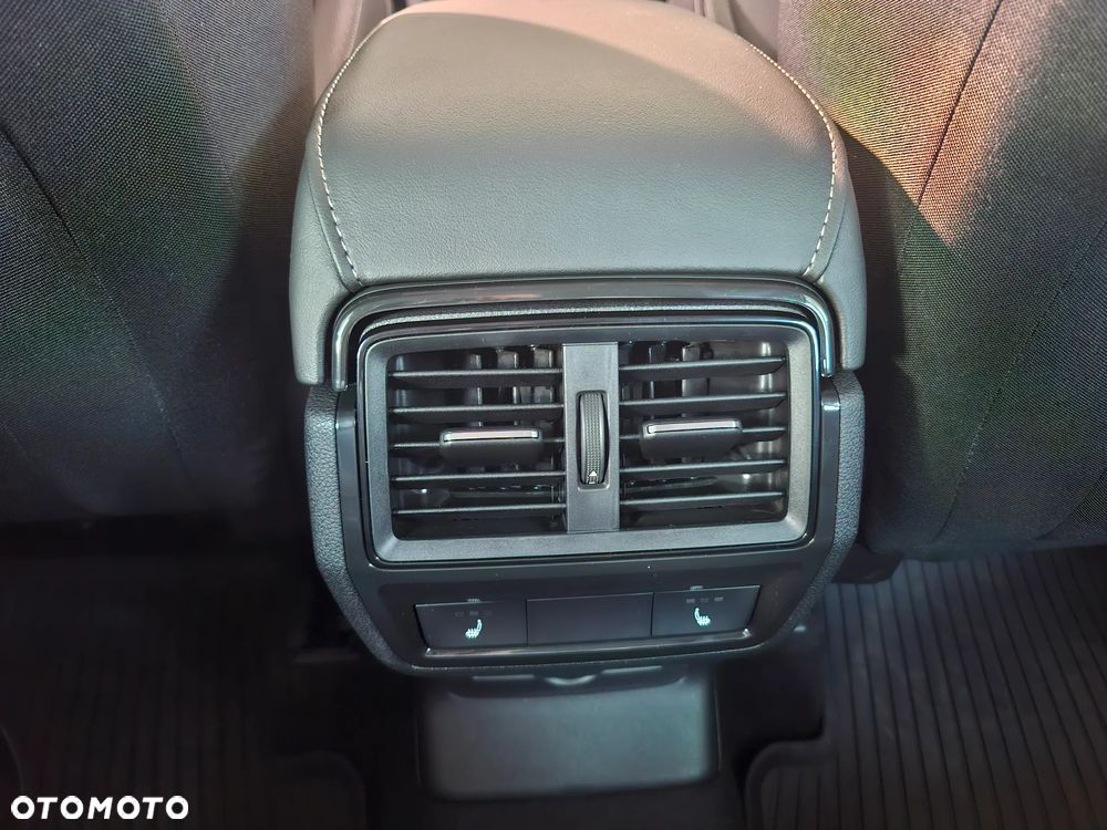 Skoda Karoq 1.5 TSI ACT Drive DSG - 8