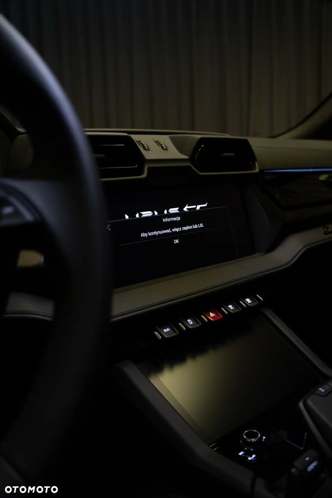 Lamborghini Urus - 8