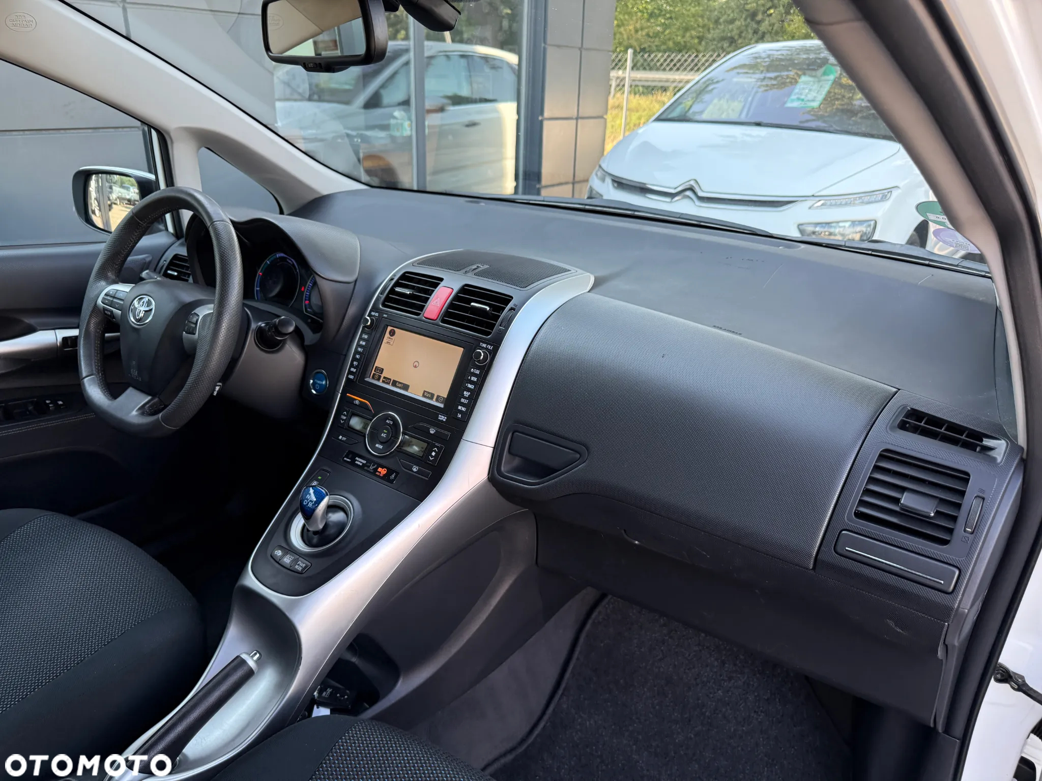 Toyota Auris 1.8 HSD Luna - 7