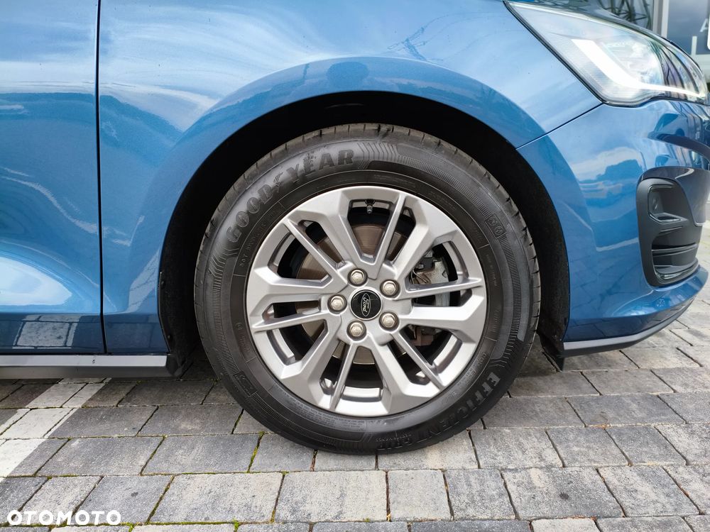 Ford Focus 1.0 EcoBoost Titanium - 39