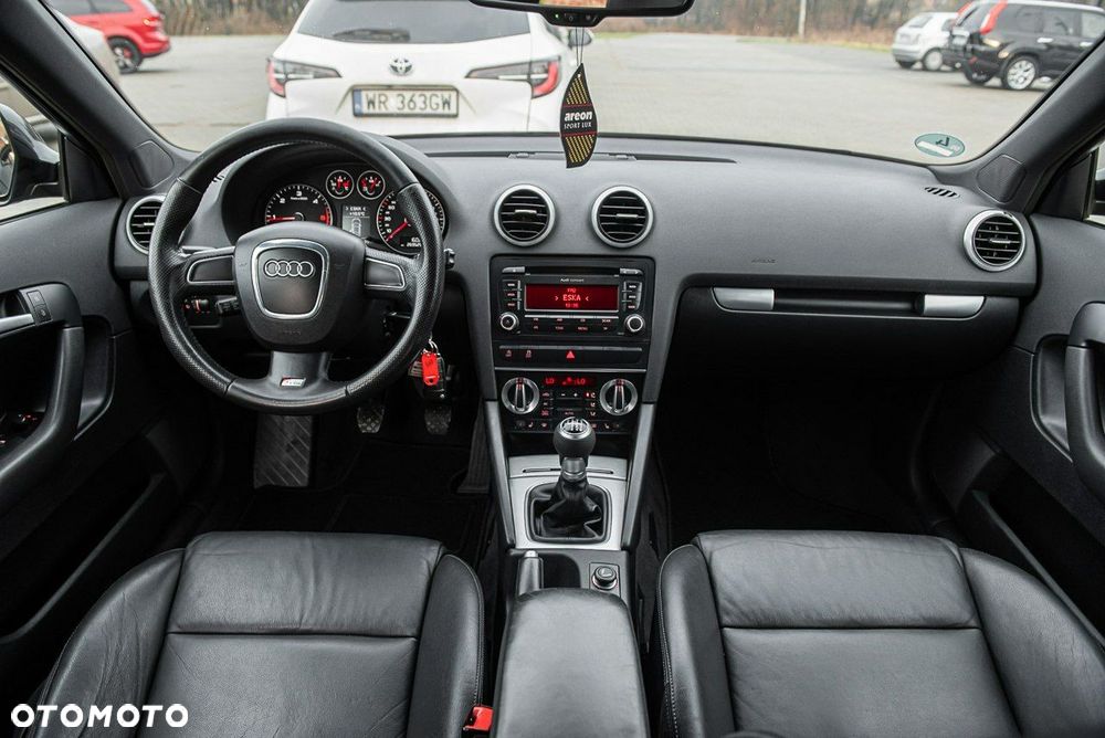 Audi A3 Sportback 2.0 TDI S line Sportpaket plus - 5