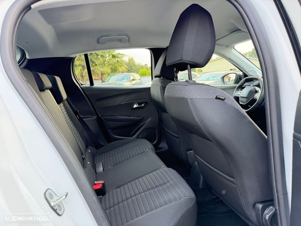 Peugeot 208 1.2 PureTech Active Pack - 7