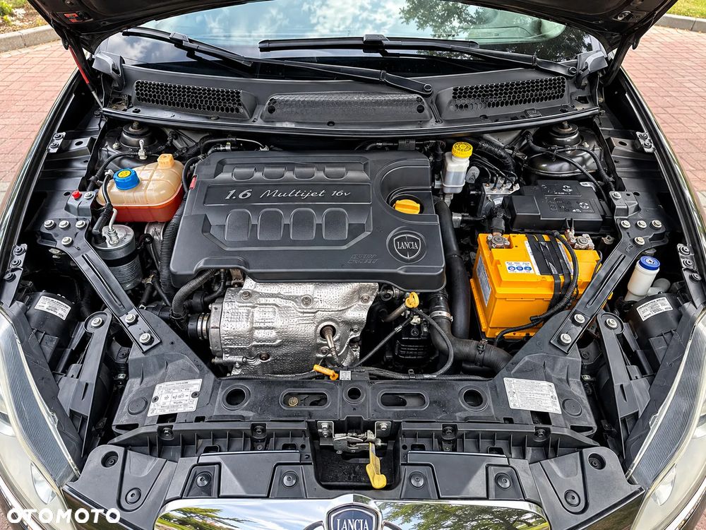 Lancia Delta 1.6 MultiJet 16v Oro - 5