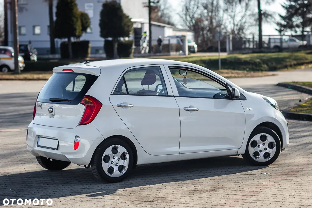 Kia Picanto 1.2 Fifa World Cup Edition - 14