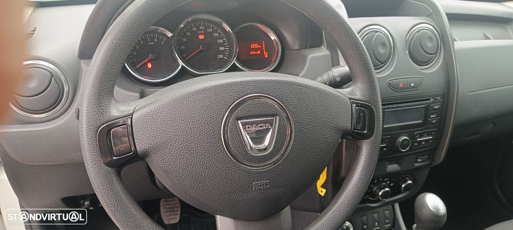 Dacia Duster 1.5 dCi Prestige 4WD - 15