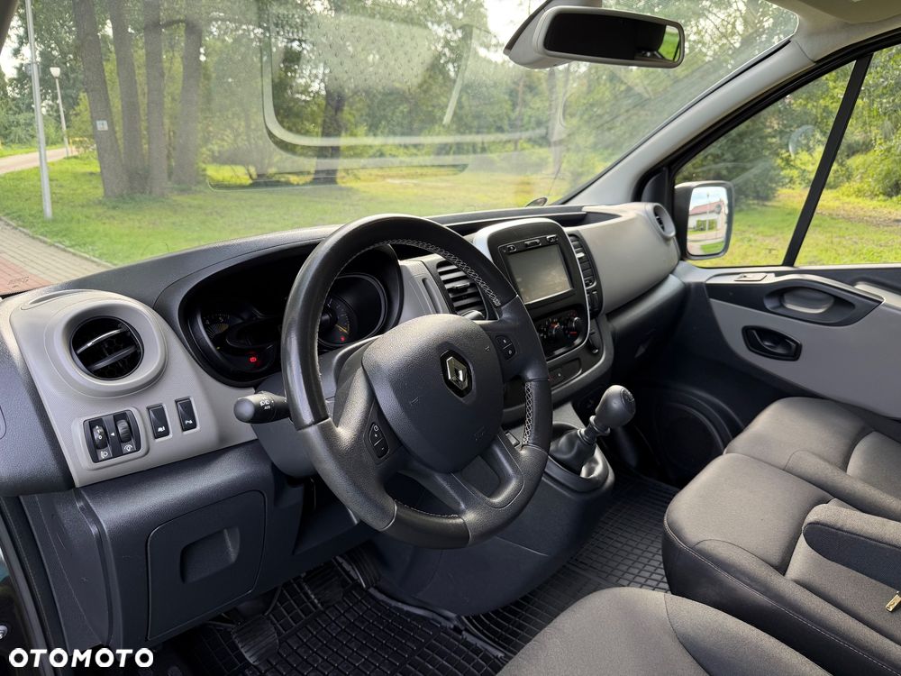 Renault Trafic - 14