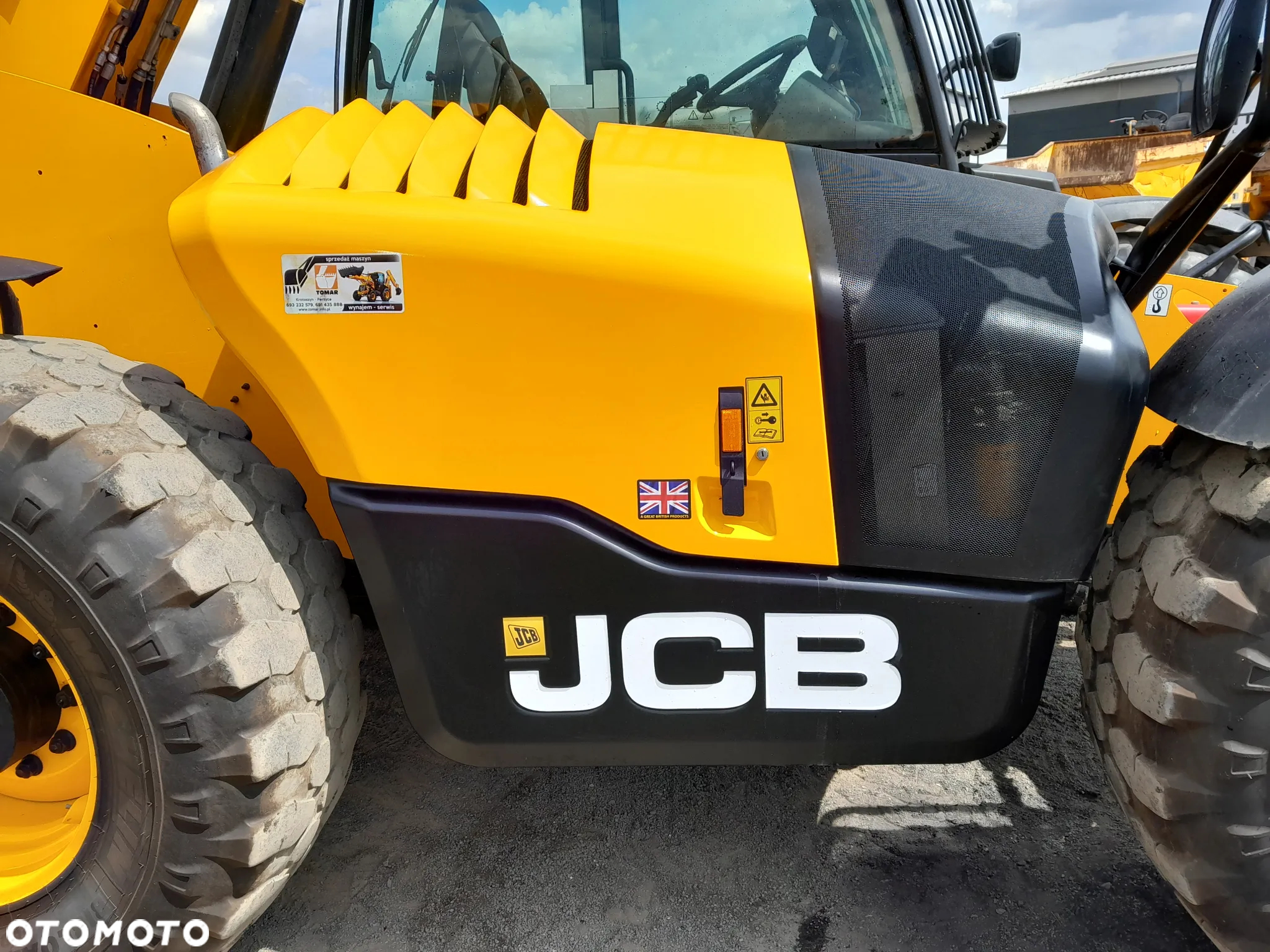JCB 560-80 - 11