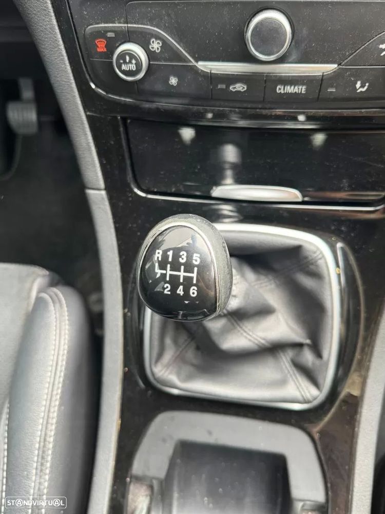 Ford S-Max 2.0 TDCi Titanium 7L - 10