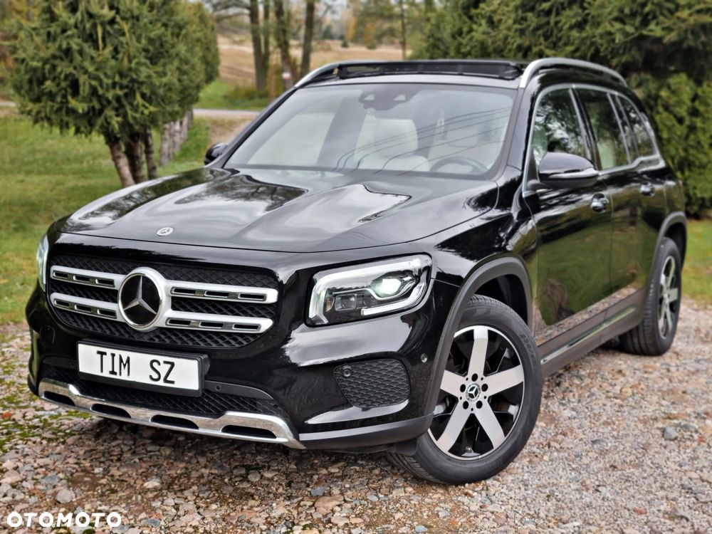 Mercedes-Benz GLB - 10