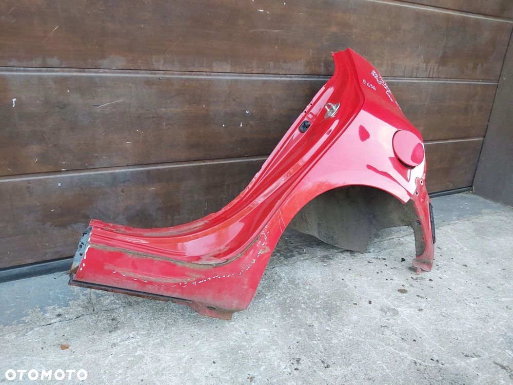 Toyota Yaris II błotnik lewy tył ćwiartka lewa tylna 5D 3P0 - 4