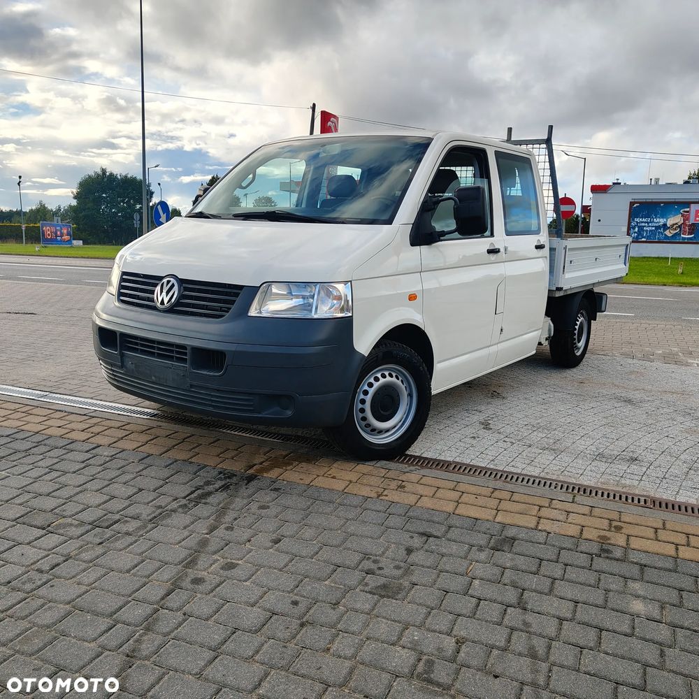 Volkswagen Transporter - 1