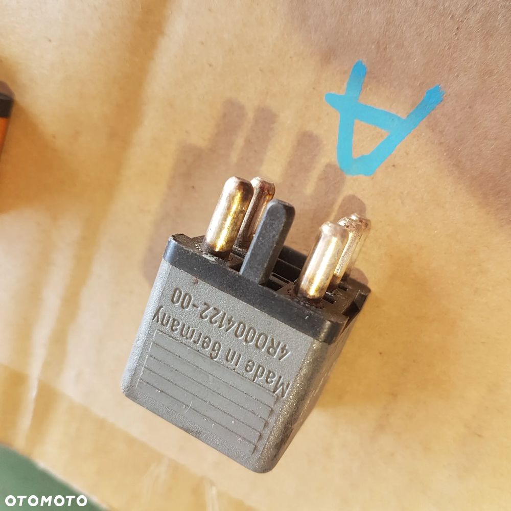 PRZEKAŹNIK moduł POMPY PALIWA MERCEDES 190D, 190E, 300CE, 300D, 300E, 300SE, 300SEL W124 W201 W140 190 R129 w123 w126 w124 coupe - 11