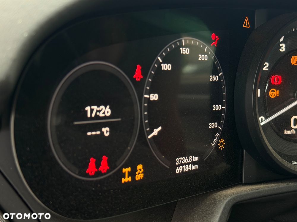Porsche 911 Carrera 4S PDK - 12