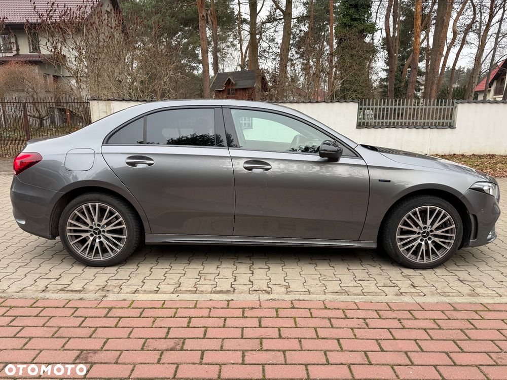 Mercedes-Benz Klasa A 250 E Edycja specjalna 8G-DCT - 7