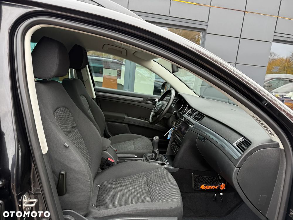 Skoda Superb 1.6 TDI Active - 24