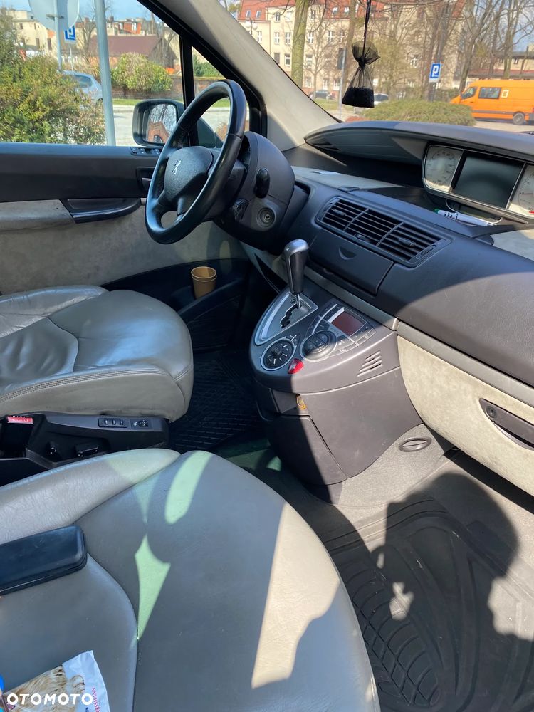 Peugeot 807 140 Automatik Platinum - 8