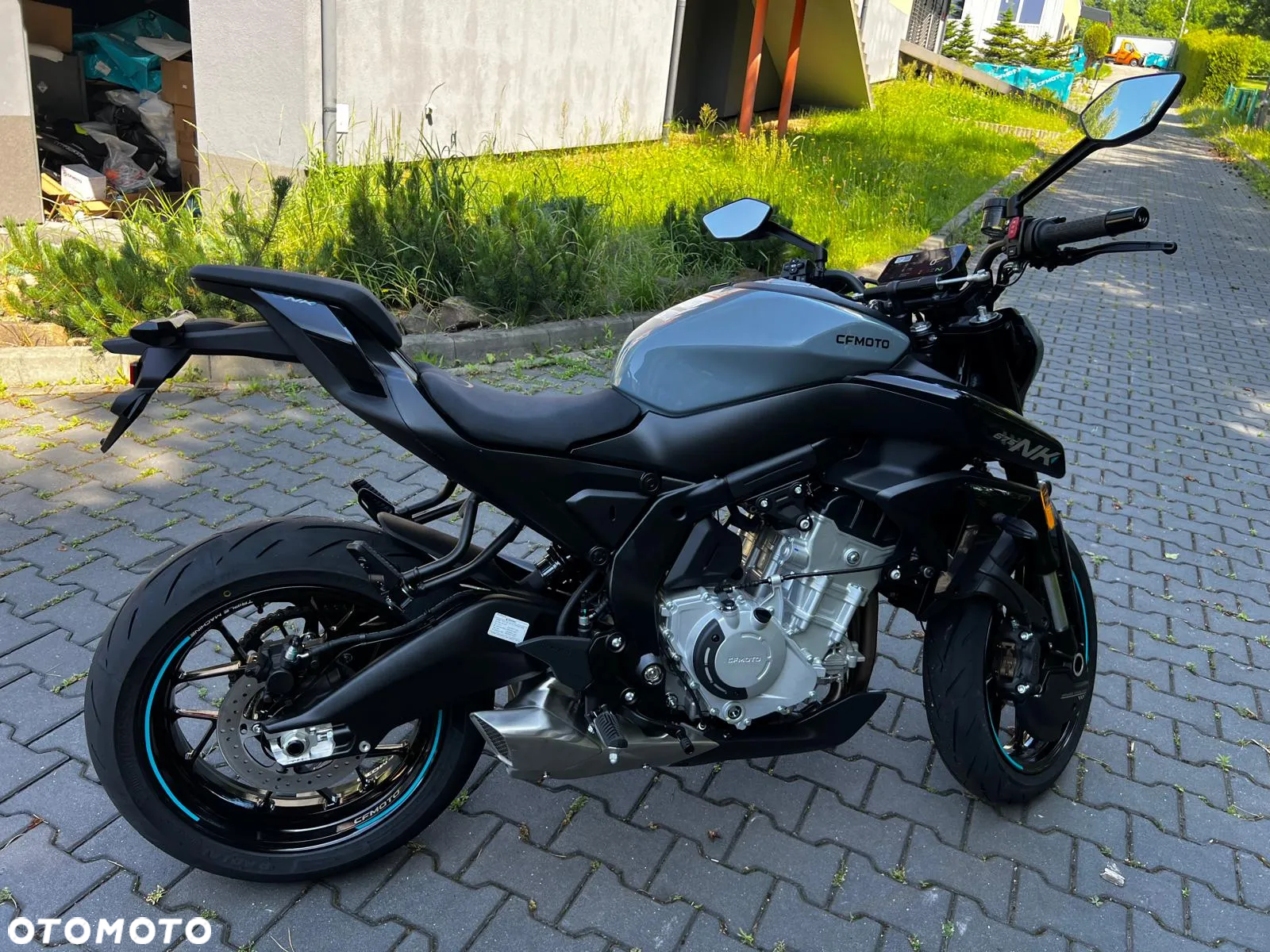 CFMoto 675NK - 16