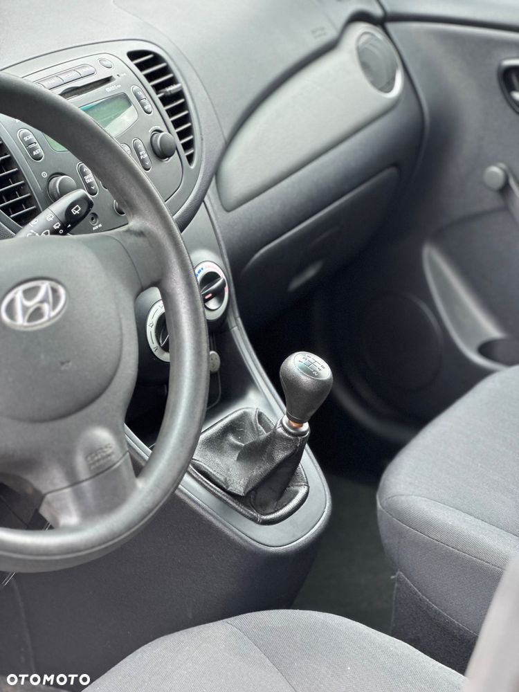 Hyundai i10 1.1 Base - 9