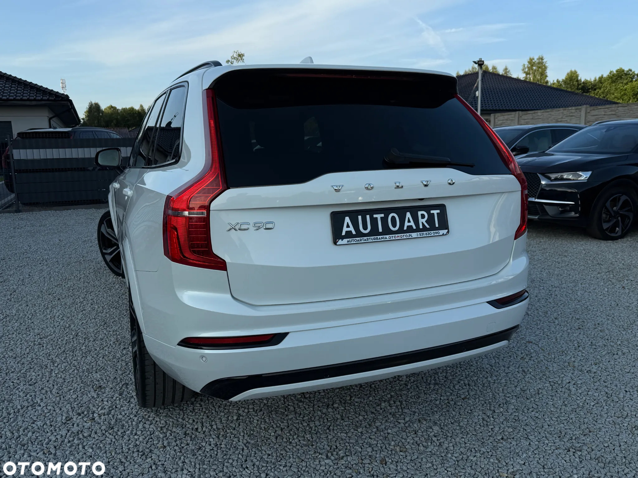 Volvo XC 90 T8 AWD Recharge Geartronic RDesign Edition - 11