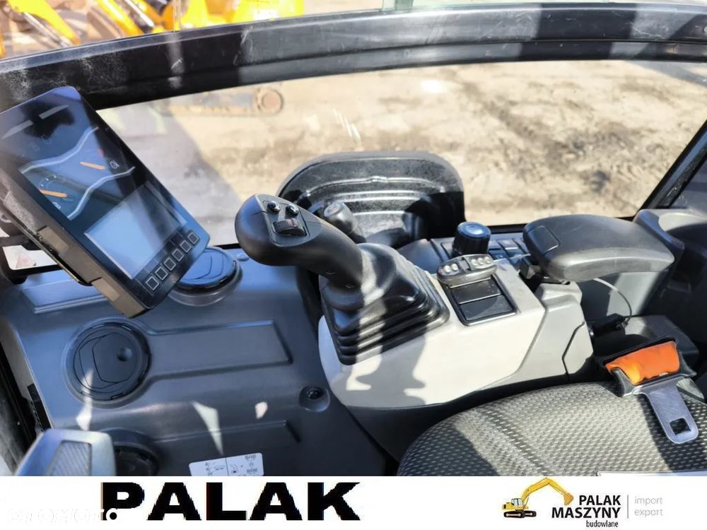 Caterpillar Mini koparka CAT 301,8     ,2021 rok - 17
