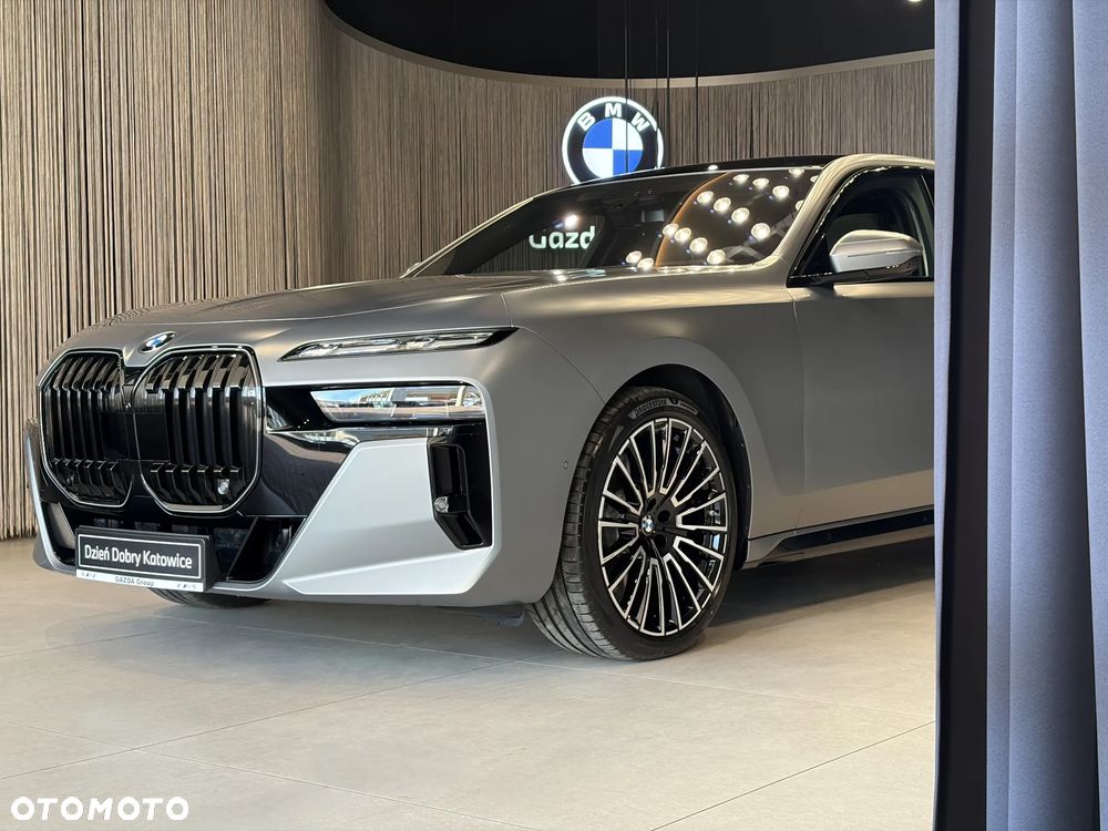 BMW Seria 7 740d xDrive mHEV M Sport sport - 9
