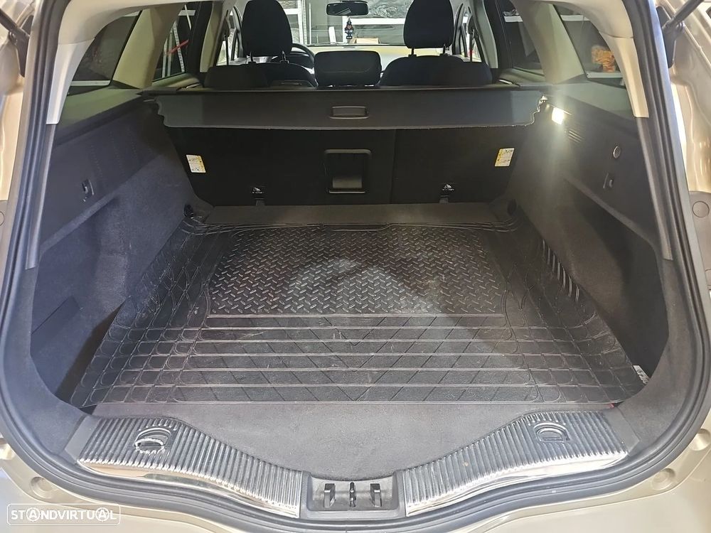 Ford Mondeo SW 1.6 TDCi Titanium - 7