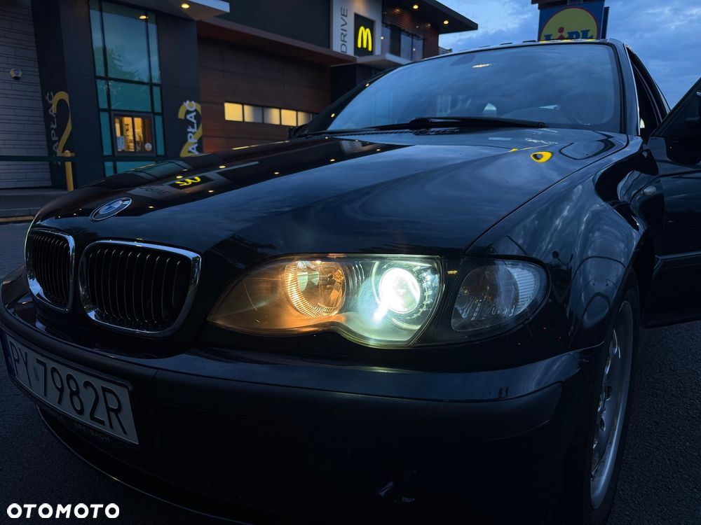 BMW Seria 3 325i Edition Lifestyle - 30
