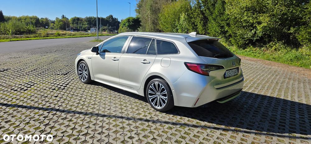 Toyota Corolla 2.0 Hybrid Comfort - 5