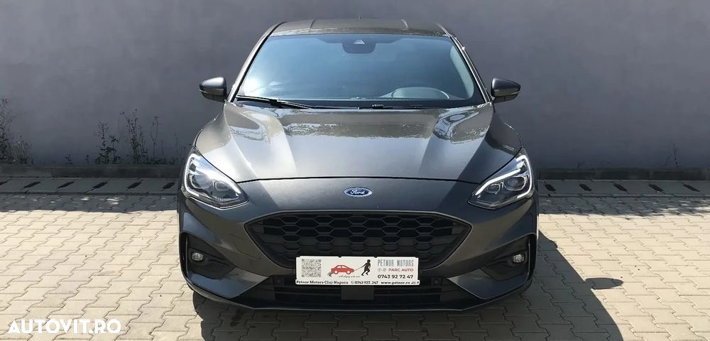 Ford Focus 1.5 Ecoboost ST-Line - 11