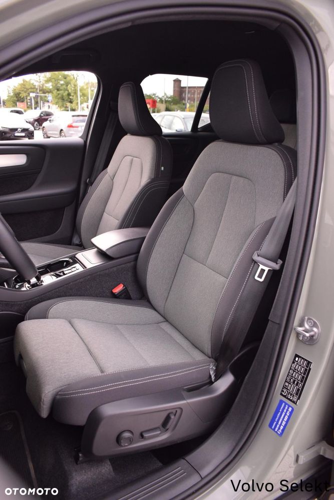 Volvo XC 40 - 19