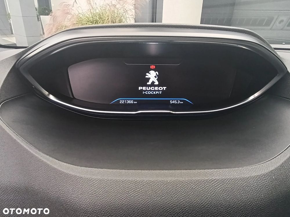Peugeot 5008 - 11