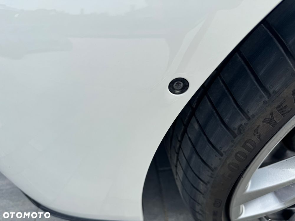 BMW Seria 5 M550d xDrive - 19