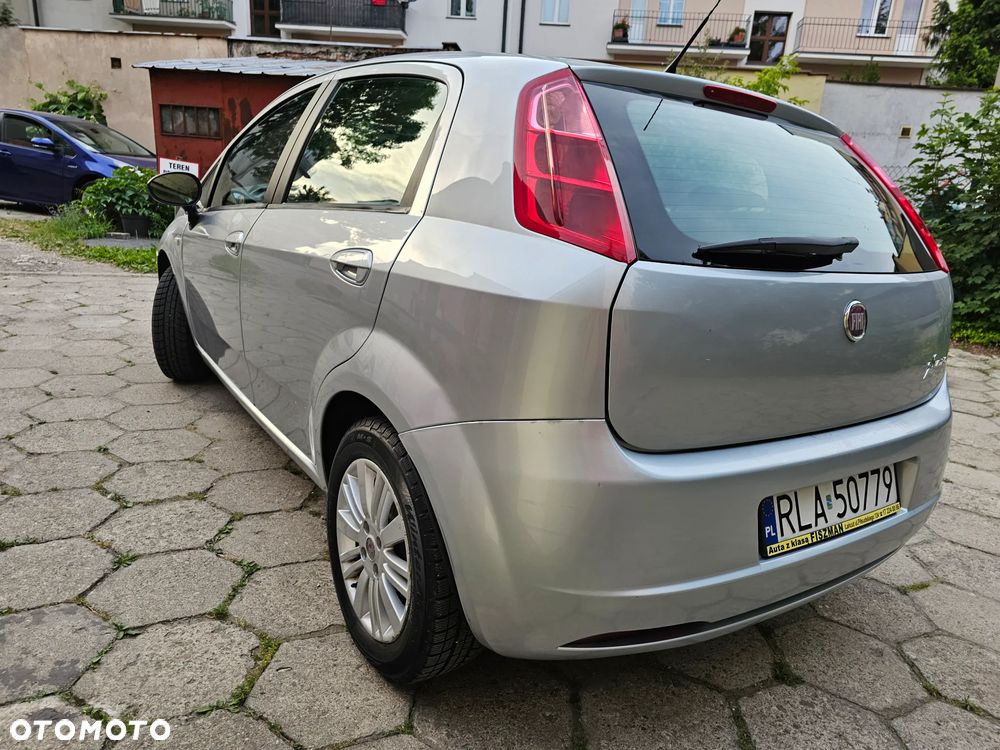 Fiat Punto 1.2 8V - 5
