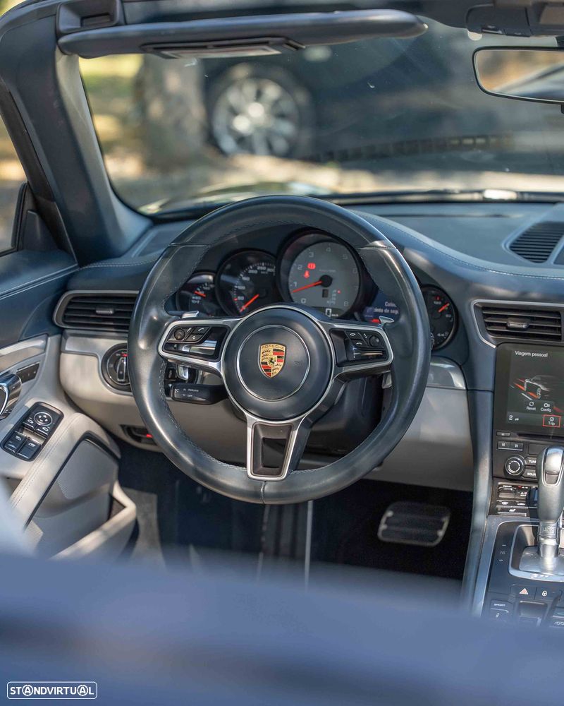 Porsche 911 (991) - 13