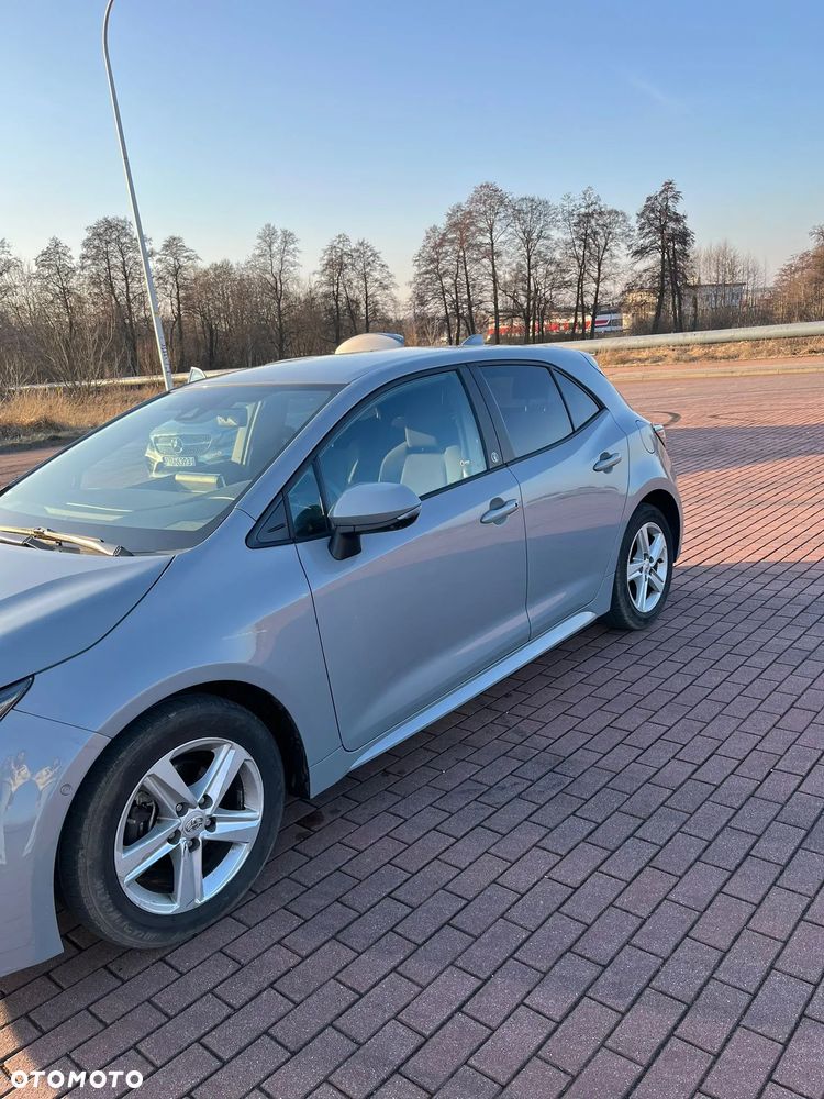 Toyota Corolla - 10