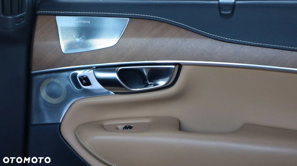 Volvo XC 90 D5 AWD Inscription 7os - 23