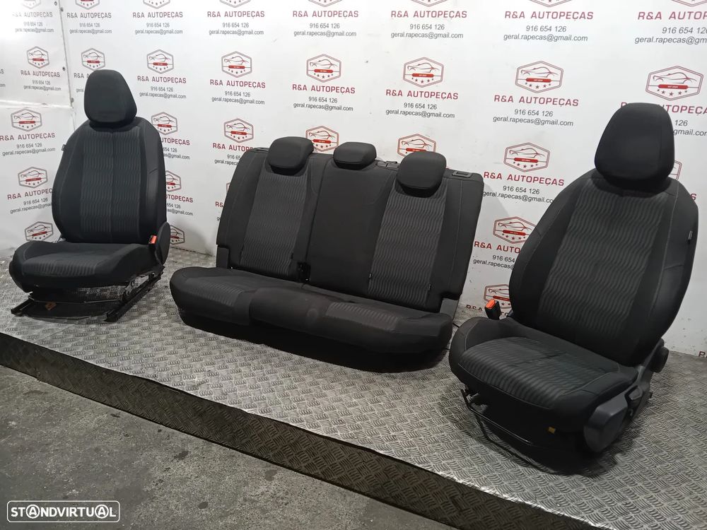 Conjunto de Bancos Peugeot 308 II SW Tecido Original - 2
