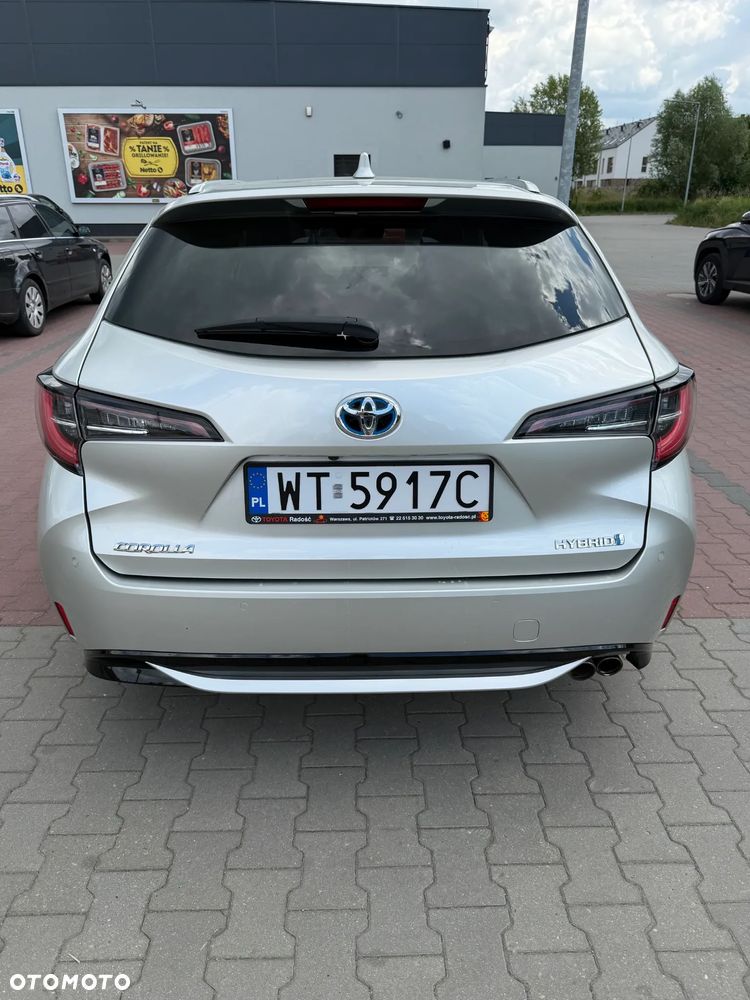 Toyota Corolla - 5