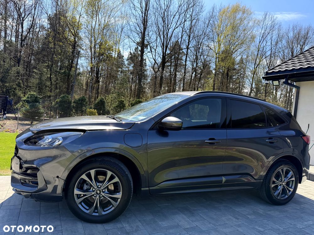 Ford Kuga 2.5 Duratec PHEV ST-LINE X - 15