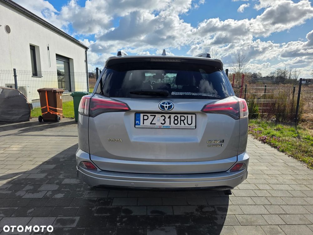 Toyota RAV4 - 4