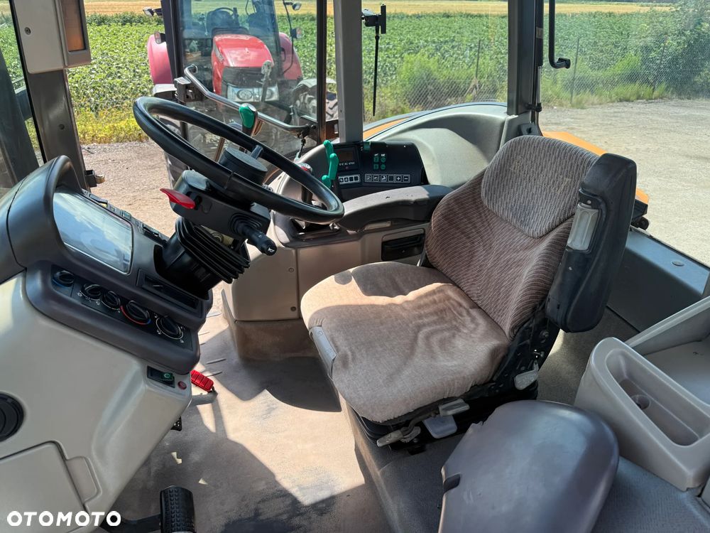 Renault ARES 825 RZ - 6
