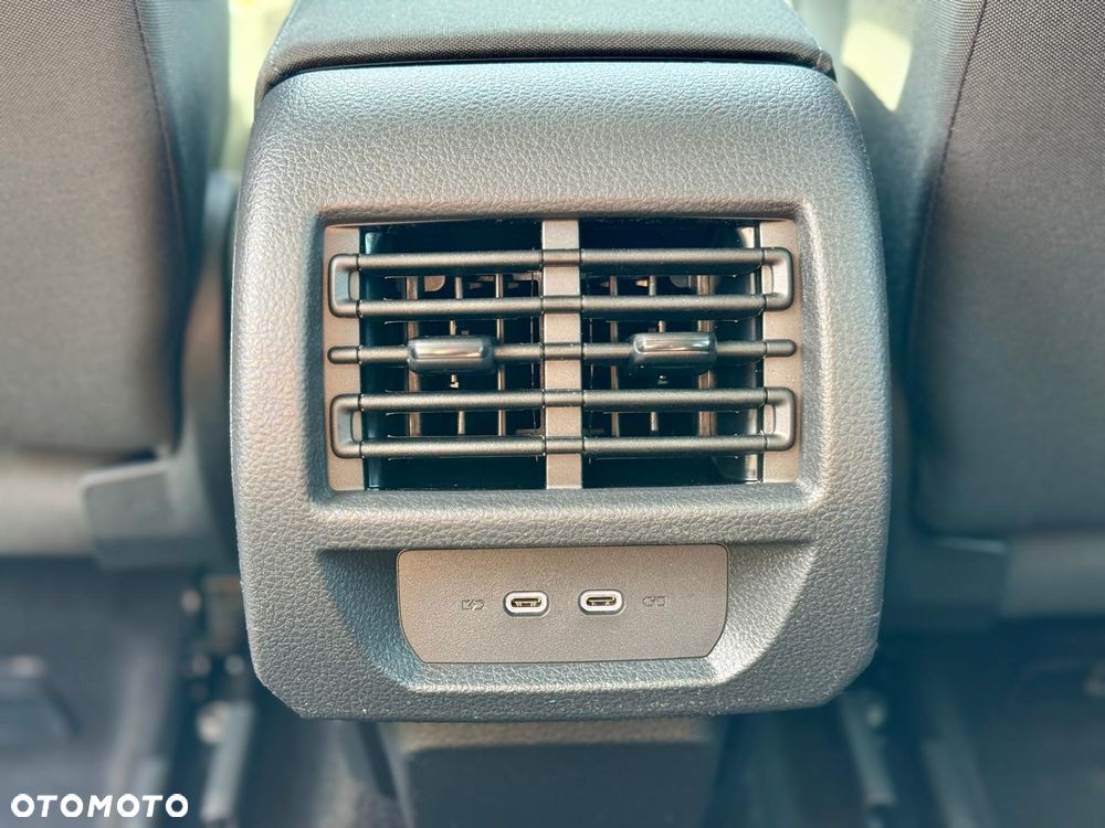 Volkswagen Caddy 2.0 TDI 4Motion - 29