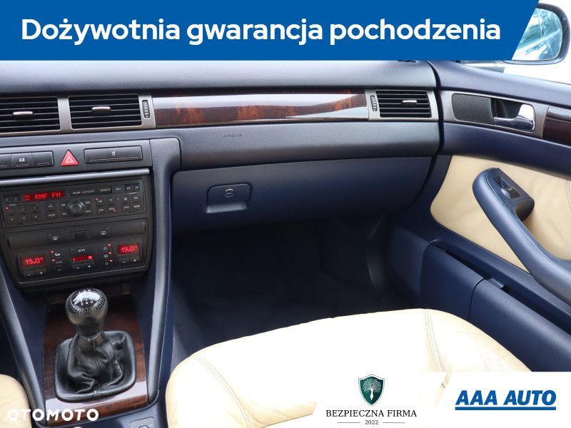 Audi A6 Avant - 10