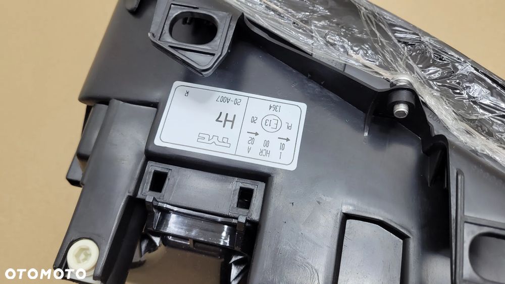 REFLEKTOR LAMPA LEWA  PRAWA PRZÓD AUDI A4 B6 2000-2004 HOMOLOGACJA - 19