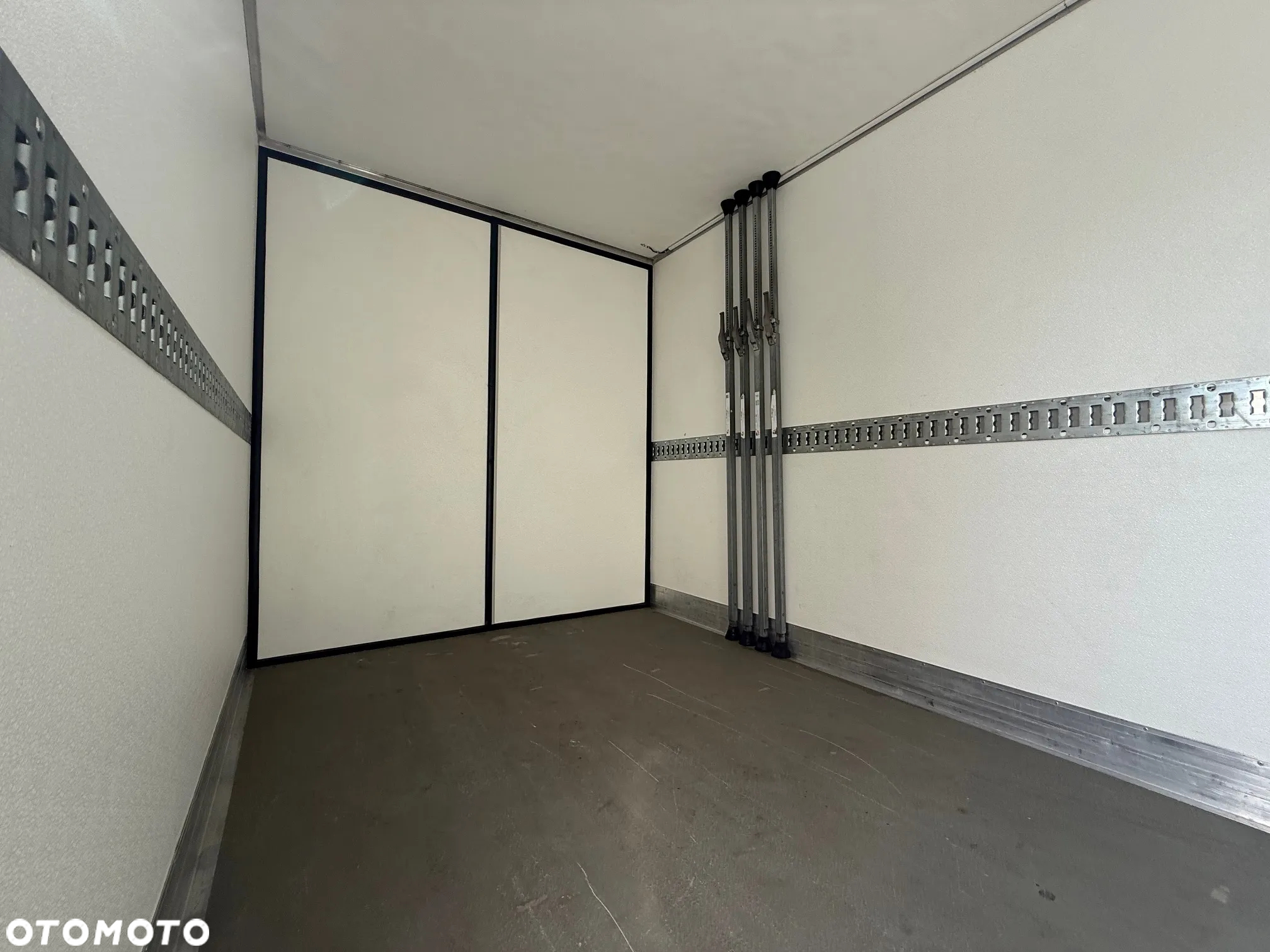 Iveco Daily 50C18 Spojkar Kontener Chłodnia 8ep Salon PL - 6