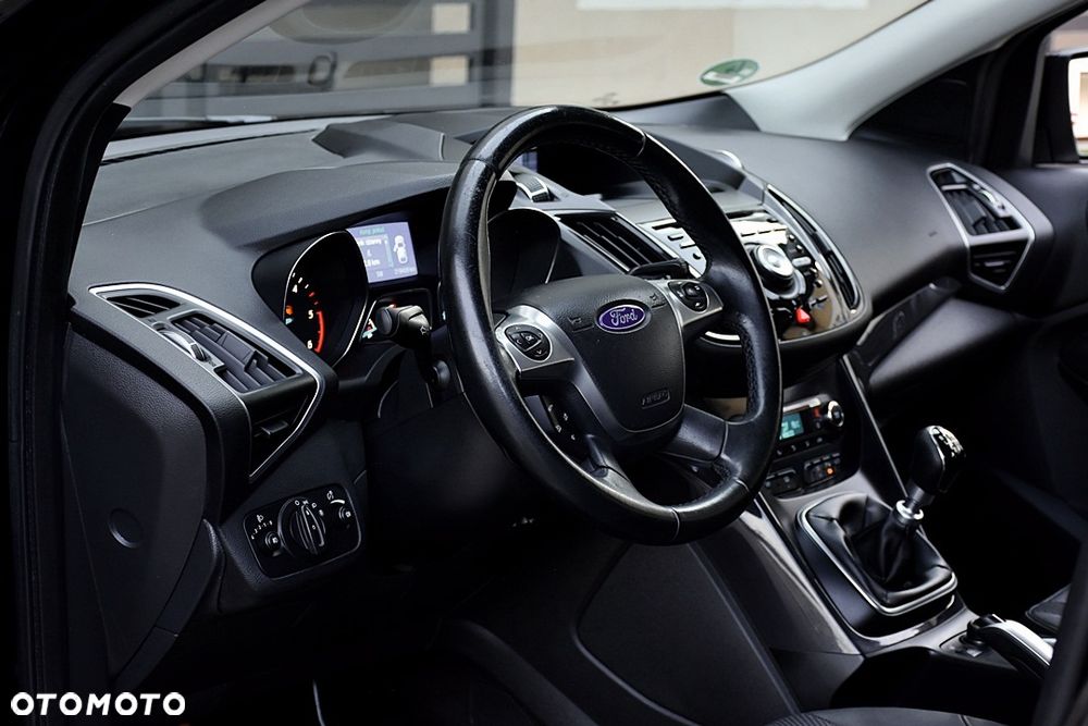 Ford Kuga 2.0 TDCi 4x4 Titanium - 18