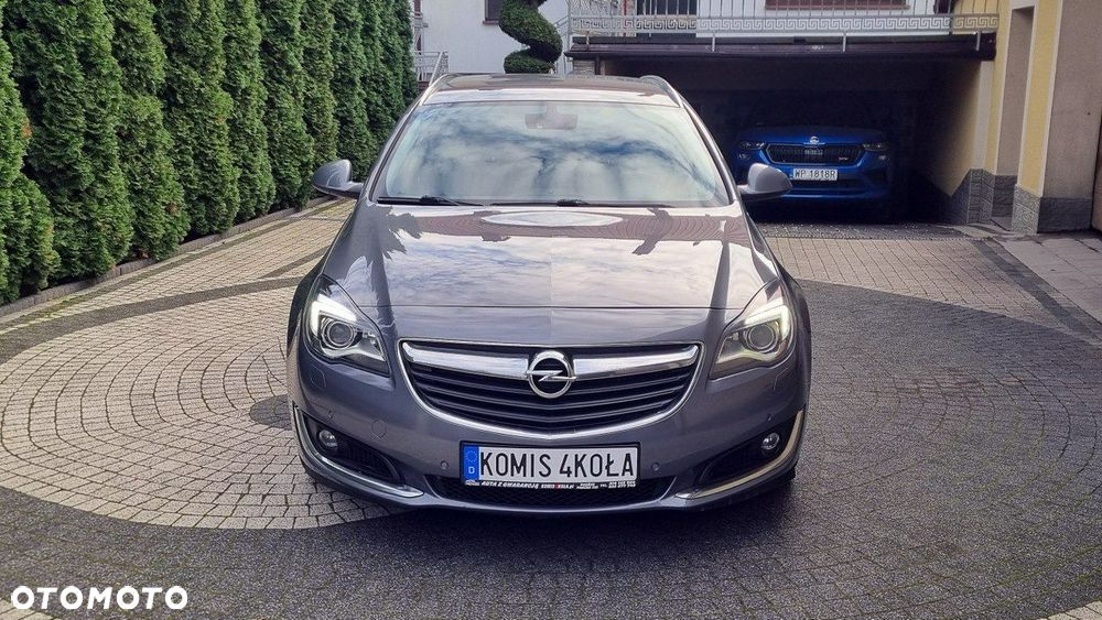 Opel Insignia - 10
